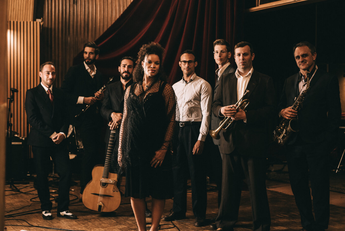 Hot Sugar Band & Nicolle Rochelle